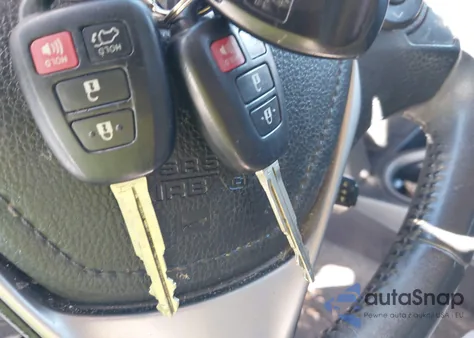 2016 Toyota Rav4 Xle from USA, damaged, VIN 2T3RFREV8GW492278